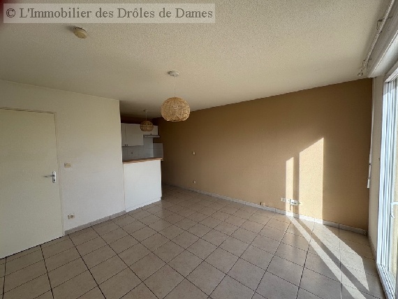 location appartement CARCASSONNE 2 pieces, 38,35m